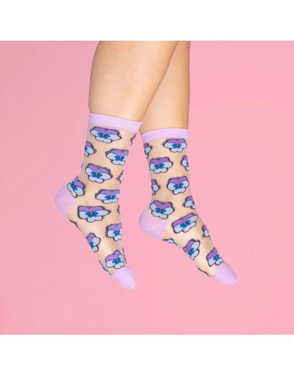 Chaussettes transparentes...