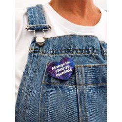 Broche cœur plexiglass MANGE TA CHARGE MENTALE