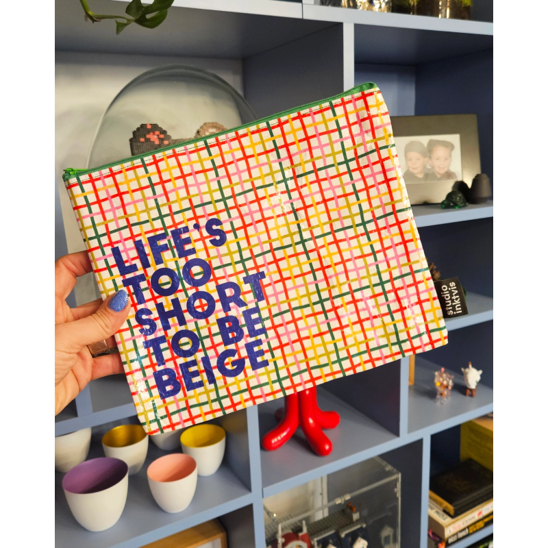 Pochette LIFE'S TOO SHORT TO BE BEIGE