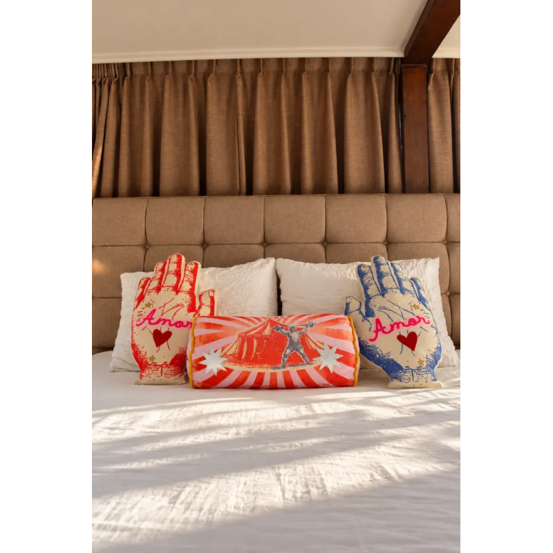Coussin MAIN ROUGE